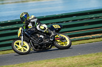 enduro-digital-images;event-digital-images;eventdigitalimages;mallory-park;mallory-park-photographs;mallory-park-trackday;mallory-park-trackday-photographs;no-limits-trackdays;peter-wileman-photography;racing-digital-images;trackday-digital-images;trackday-photos